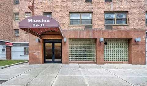 9431 60th Ave #6L, Elmhurst, NY 11373