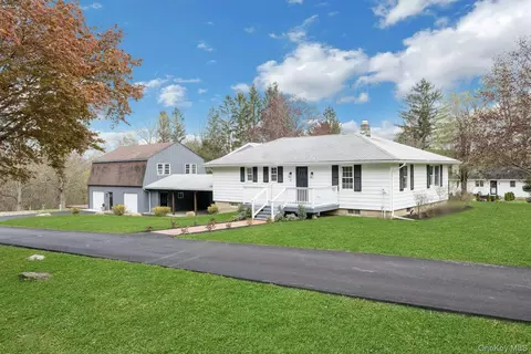 85 Harmony Hill Rd, Pawling, NY 12564