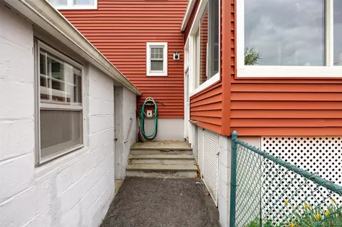 Exterior - 31 Kingston Ave, Poughkeepsie, NY 12603 photo 11 of 16