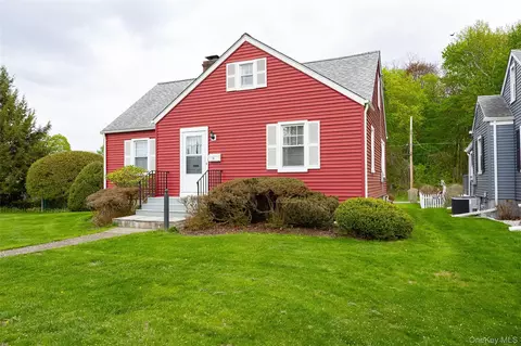 Exterior - 31 Kingston Ave, Poughkeepsie, NY 12603 photo 14 of 16