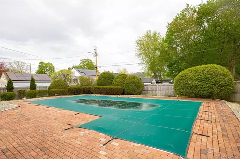 Exterior - 31 Kingston Ave, Poughkeepsie, NY 12603 photo 7 of 16