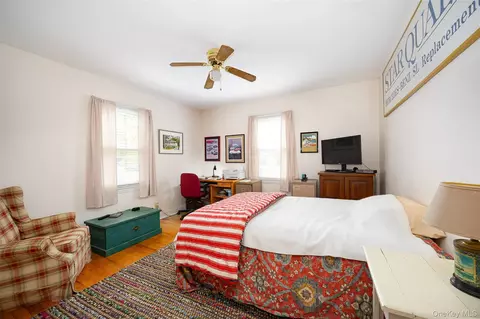 Bedroom - 31 Kingston Ave, Poughkeepsie, NY 12603 photo 1 of 7