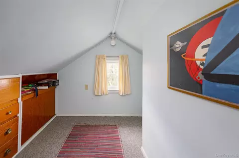 Bedroom - 31 Kingston Ave, Poughkeepsie, NY 12603 photo 4 of 7