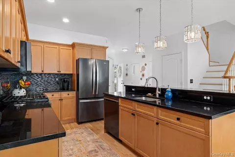 Kitchen - 19 Terrace Ln, Patchogue, NY 11772 photo 2 of 3