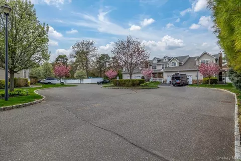 Exterior - 19 Terrace Ln, Patchogue, NY 11772 photo 8 of 8