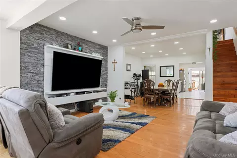 11518 147th St, Jamaica, NY 11436