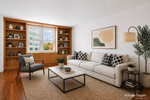 525 W 236th St #6A, New York, NY 10463