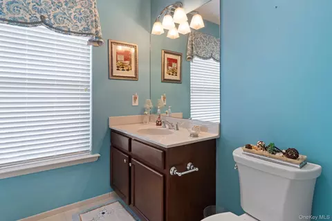 Other - 156 Stoneleigh Dr, Riverhead, NY 11901 photo 2 of 11