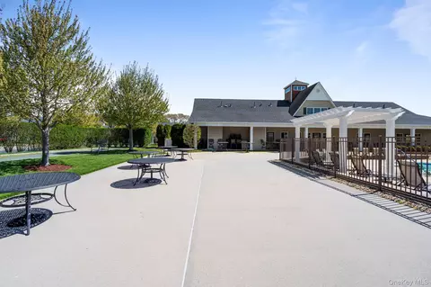Other - 156 Stoneleigh Dr, Riverhead, NY 11901 photo 10 of 11