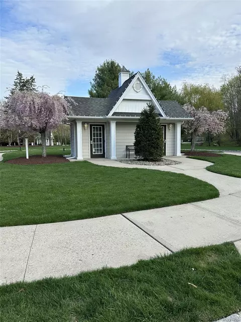 Other - 156 Stoneleigh Dr, Riverhead, NY 11901 photo 11 of 11