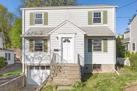 19 Wright Pl, Scarsdale, NY 10583