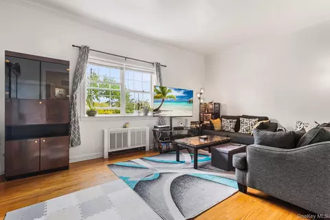 37 Fieldstone #B1, Greenburgh, NY 10530