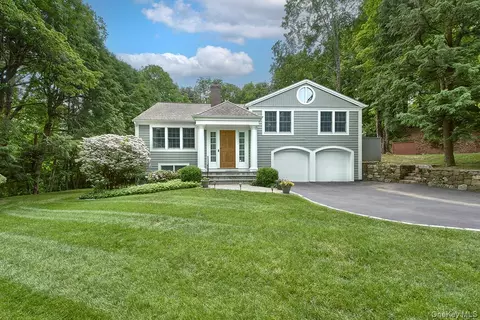 121 Washburn Rd, Mount Pleasant, NY 10510