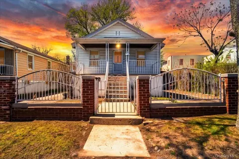 159 Husson Ave, New York, NY 10473