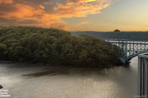 2400 Johnson Ave #12F, New York, NY 10463