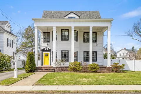 117 E Main St, Port Jervis, NY 12771