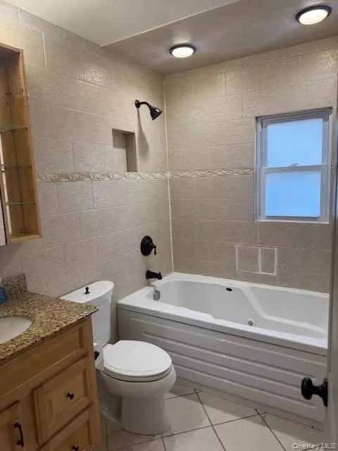 Bath - 75 S Bay Dr, Babylon, NY 11702 photo 1 of 1