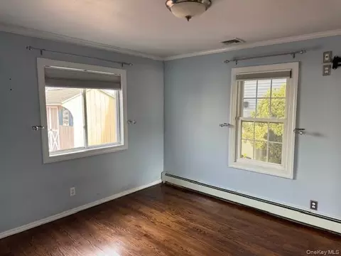 Bedroom - 75 S Bay Dr, Babylon, NY 11702 photo 1 of 2