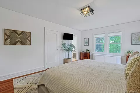 Bedroom - 541 Second Ave, Pelham, NY 10803 photo 3 of 4