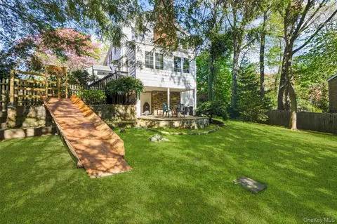 Exterior - 5 Wellyn Close, Yonkers, NY 10708 photo 6 of 11