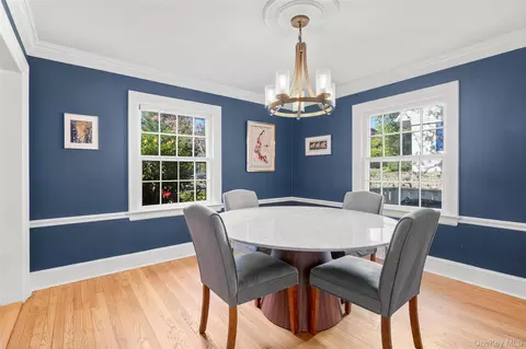 Dining - 5 Wellyn Close, Yonkers, NY 10708 photo 2 of 2