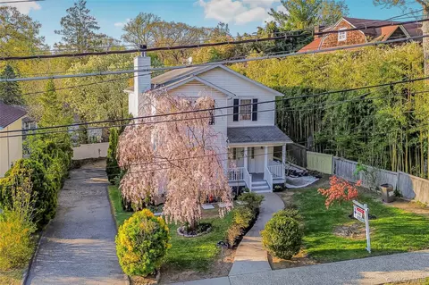 145 Walworth Ave, White Plains, NY 10606