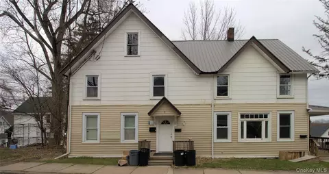 9 Spring St, Liberty, NY 12754