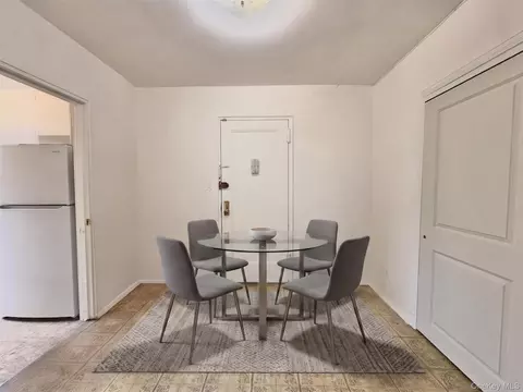 Dining - 141-10 25 Rd #2F, New York, NY 11354 photo 1 of 1