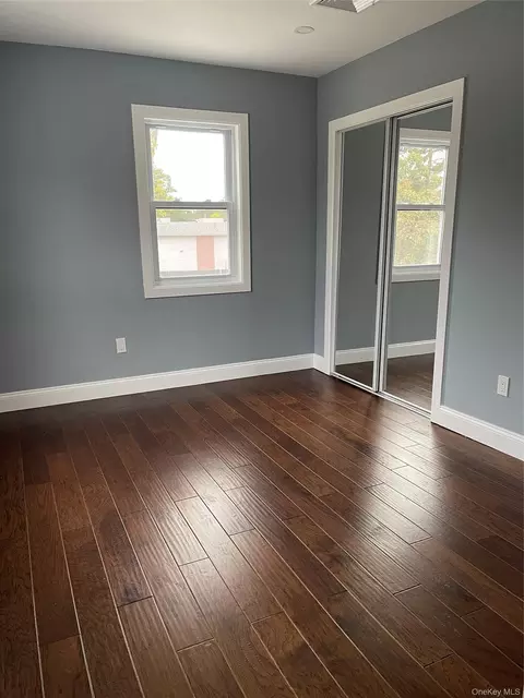 11 Covert St, Hempstead, NY 11550