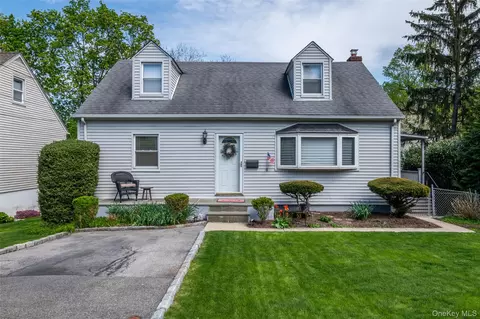 53 Lawrence Pl, New Rochelle, NY 10801