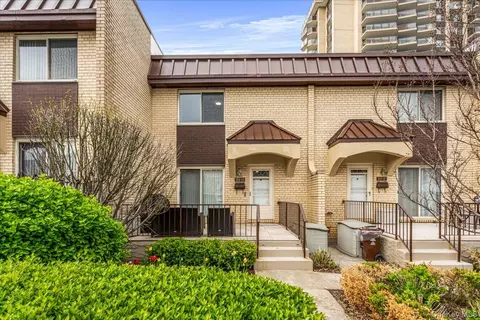 215-15 23rd Avenue Apt Th 10 Ave #TH  10, Bayside, NY 11360