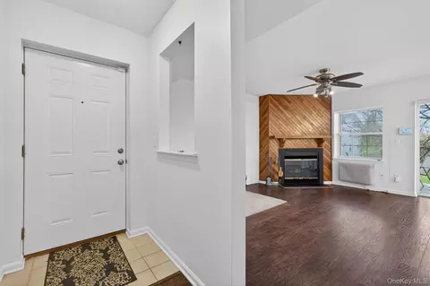 5 Lexington Hl #1, Monroe, NY 10926