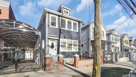 4370 Edson Ave, New York, NY 10466