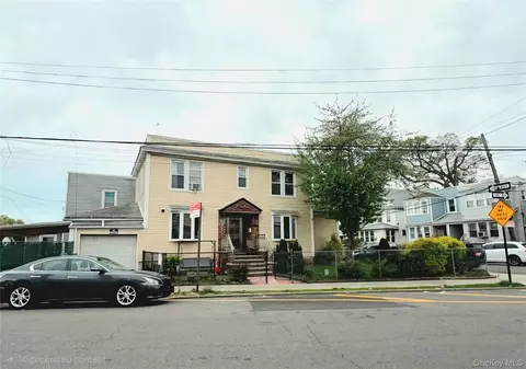 132-06 Metropolitan Ave, New York, NY 11418