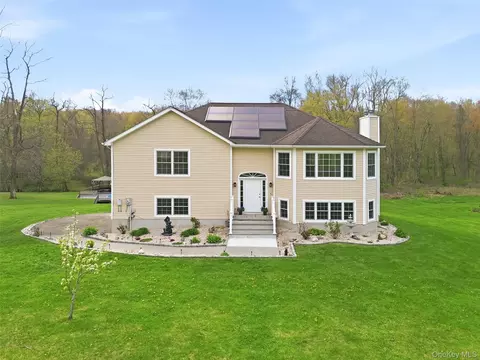199 Old Sylvan Lake Rd, East Fishkill, NY 12533