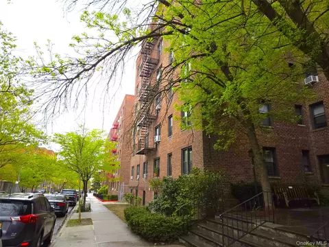 102-18 64th Ave #2X, New York, NY 11375