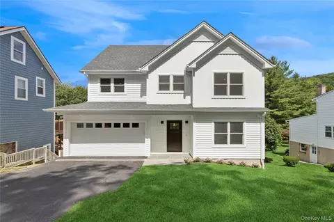 302 Washington Ave, Mount Pleasant, NY 10570