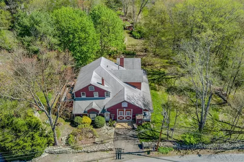 90 Eagle Valley Rd, Ramapo, NY 10974