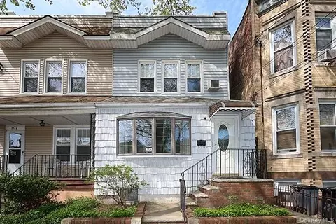 7746 79th Pl, New York, NY 11385