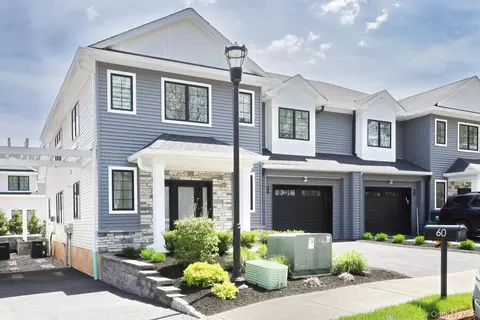 60 Silverwood Cir, Ramapo, NY 10901