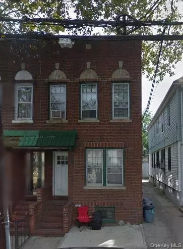 39-63 64th St, New York, NY 11377