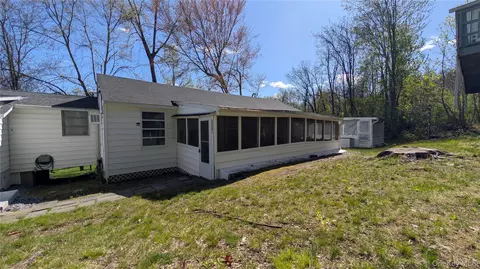 191 Sylvan Lake Rd #28A, Beekman, NY 12533