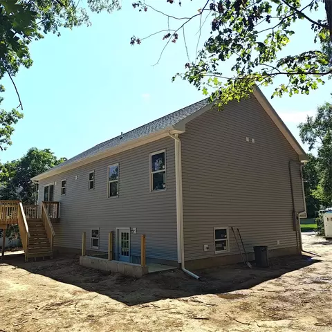 511 Walker Ave, Brookhaven, NY 11772 photo 3