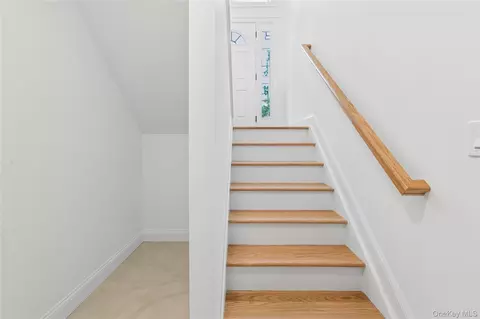 511 Walker Ave, Brookhaven, NY 11772 photo 30