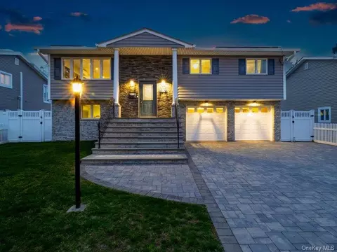 3517 Lawrence Ave, Oceanside, NY 11572