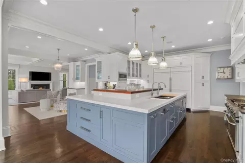 Kitchen - 6 Stone Bridge Rd, Purchase, NY 10577 photo 1 of 3