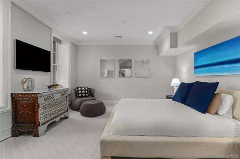 Bedroom - 6 Stone Bridge Rd, Purchase, NY 10577 photo 5 of 5