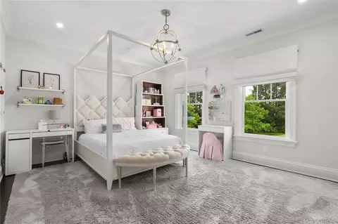 Bedroom - 6 Stone Bridge Rd, Purchase, NY 10577 photo 4 of 5