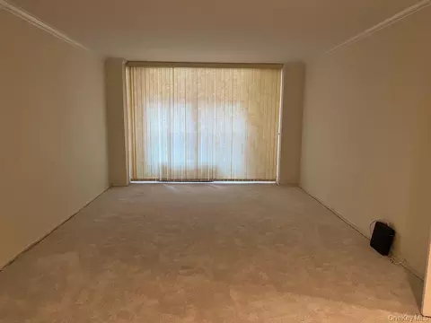 305 E 40 Street St #4A, New York, NY 10016