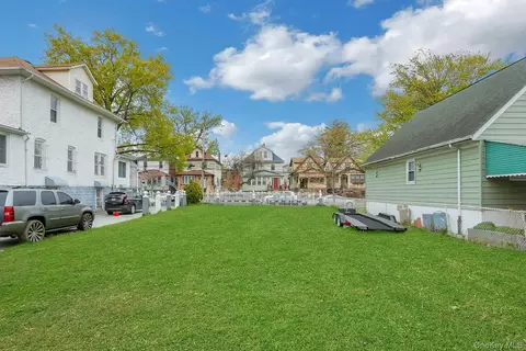 511 Beach Ave, New York, NY 10473 photo 5